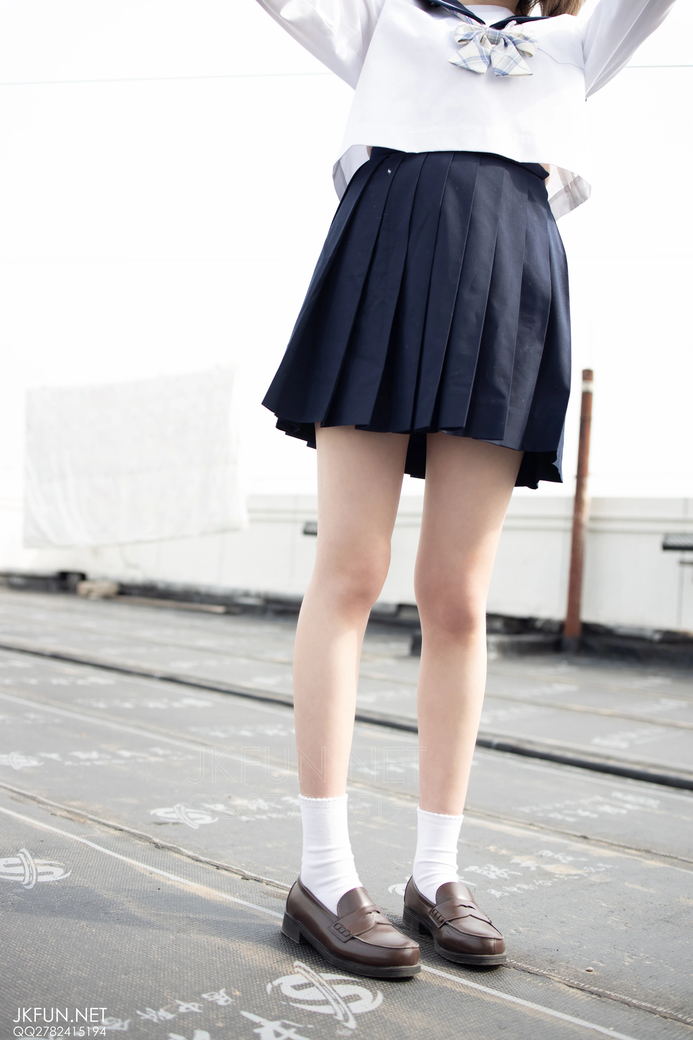森萝财团 [JKFUN-002] Aika 可爱学妹丝足 [230P 1V]插图1